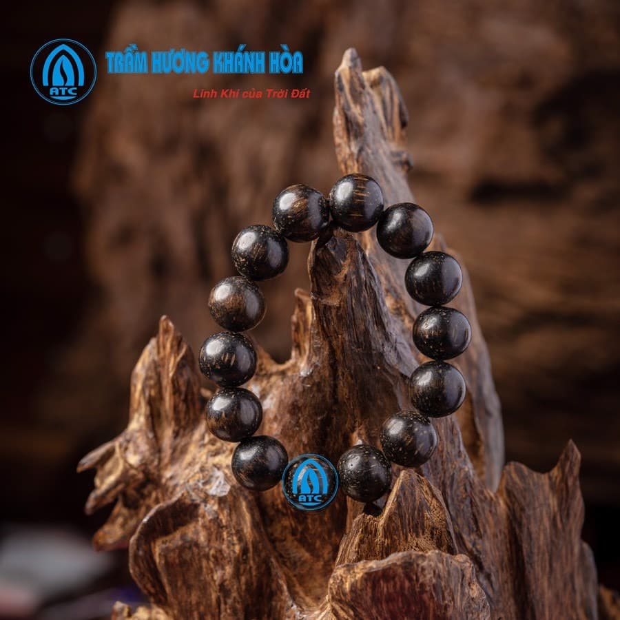 Aromatic Bracelet 14 Beads 17mm Natural