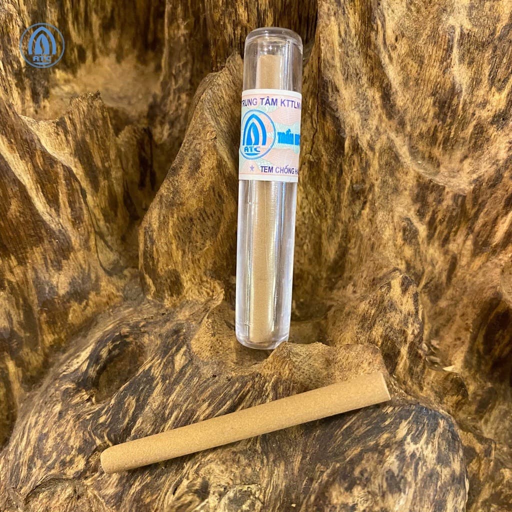 Premium Agarwood Incense Sticks Natural Fragrance 35-40 Minutes